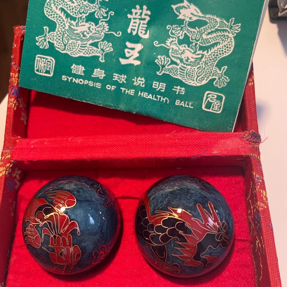 Vintage Chinese Medicine Stress Boarding Health Balls